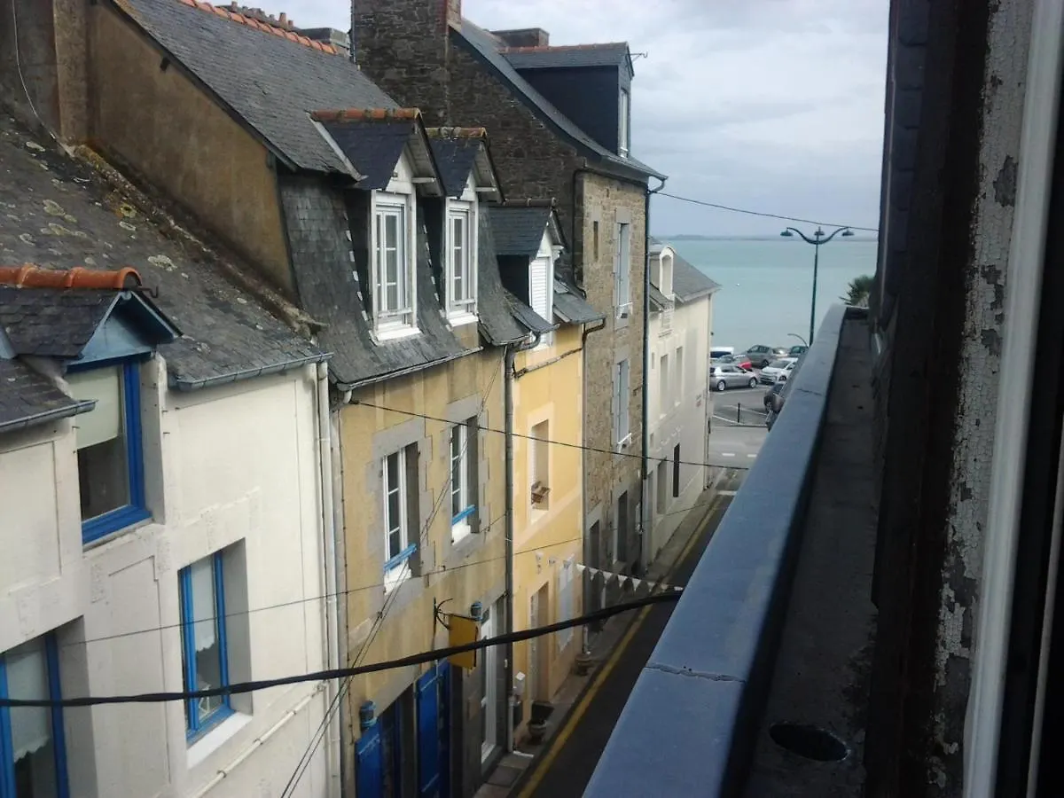 Appartement Rue Georges V - Port de la Houle Cancale France